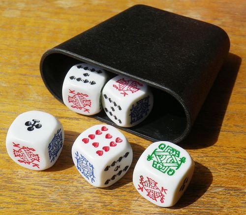 Обложка игры Poker Dice